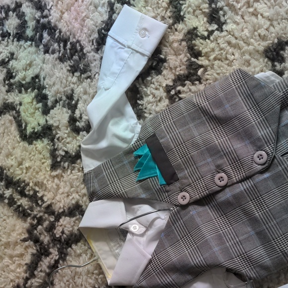 12-18 month Rugged Butts Wyatt Plaid suit set - Picture 3 of 9